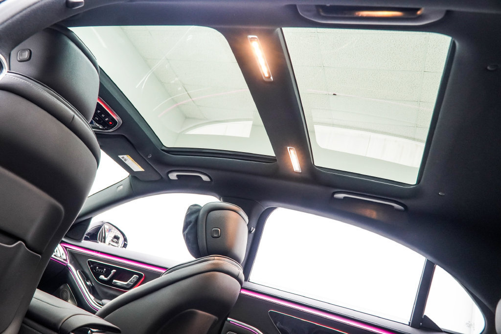 Used 2023 Mercedes-Benz S 500 4MATIC w/ AMG Line image 52
