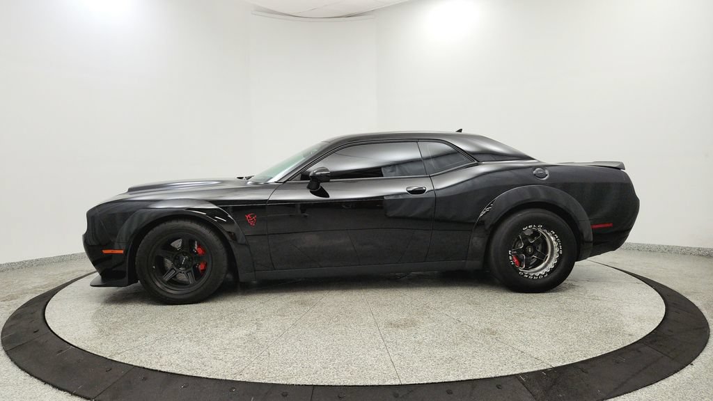 Used 2018 Dodge Challenger SRT Demon RWD image 2