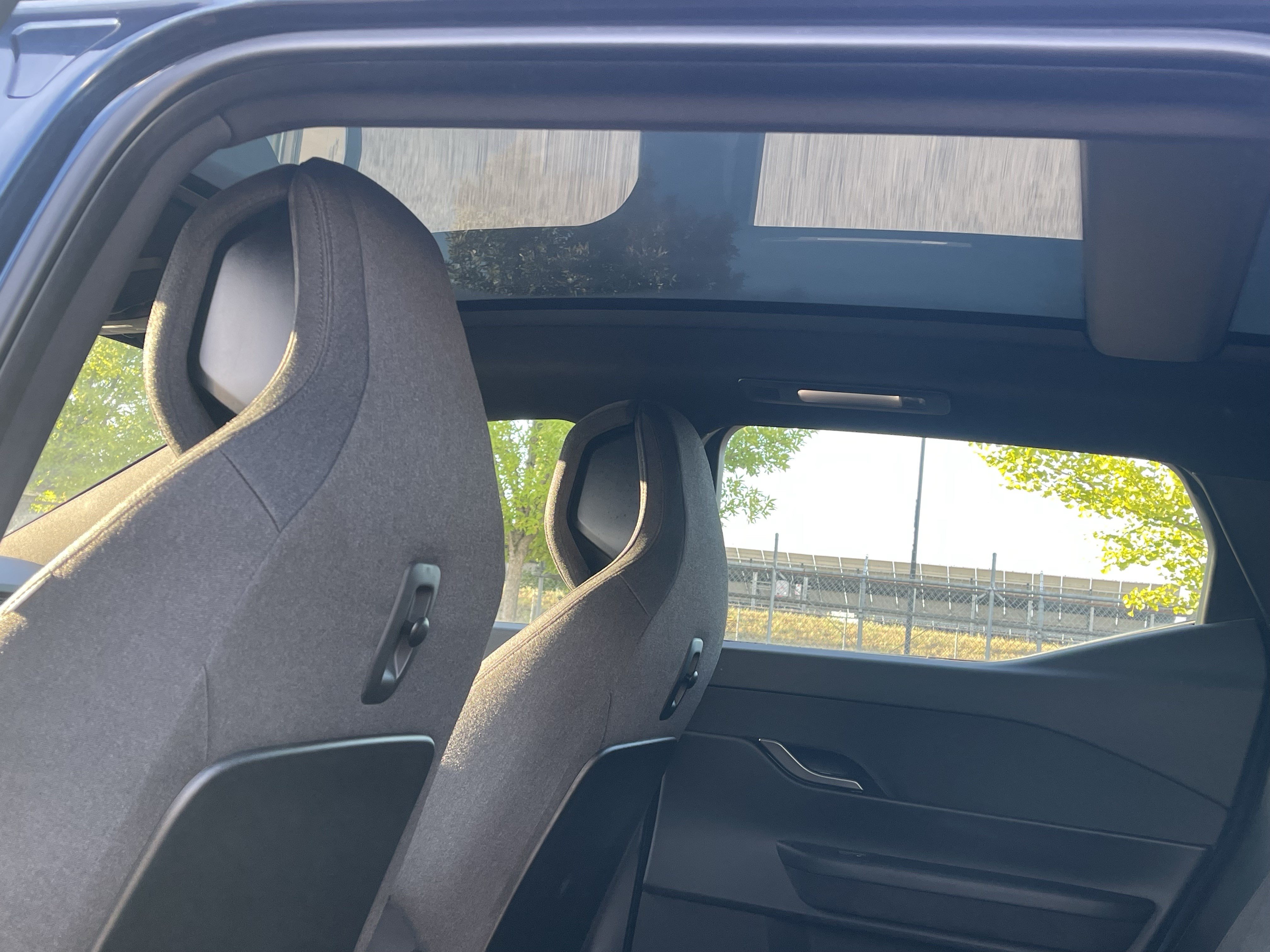 Used 2023 Fisker Ocean Ultra AWD/4WD image 15