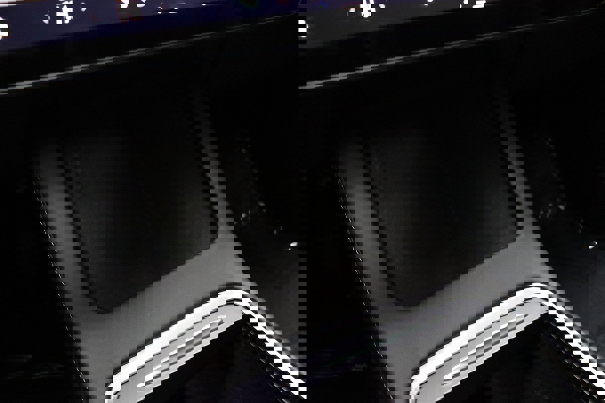 Used 2022 Tesla Model 3 Standard Range image 49