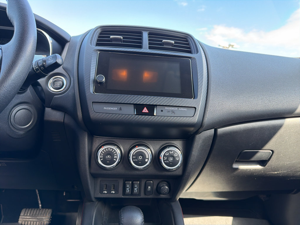Used 2019 Mitsubishi Outlander Sport SE AWD/4WD image 10