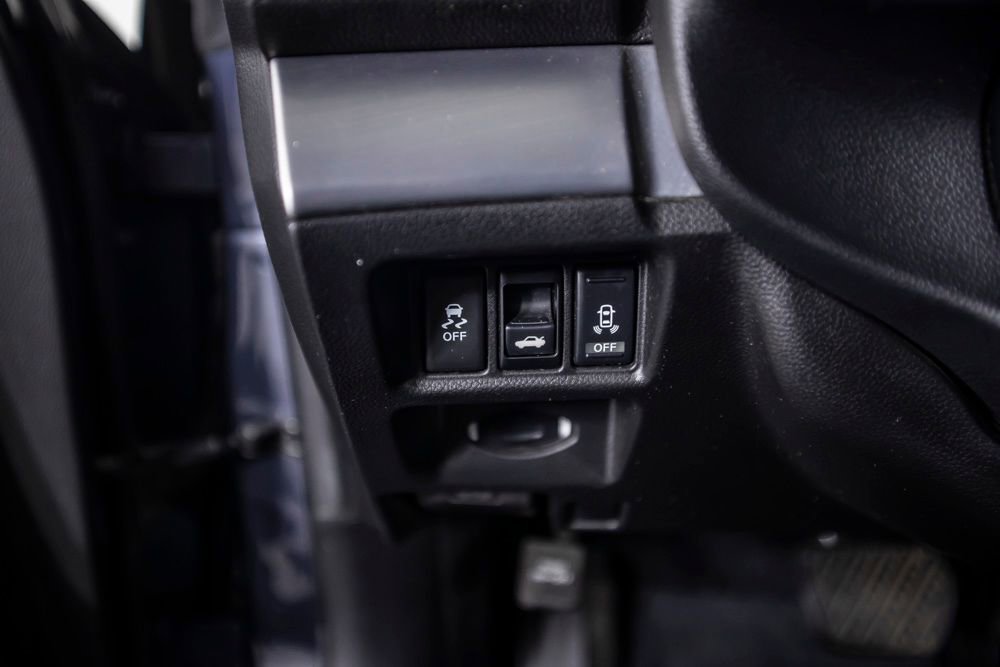 Used 2012 INFINITI G37 x w/ Premium Pkg image 37