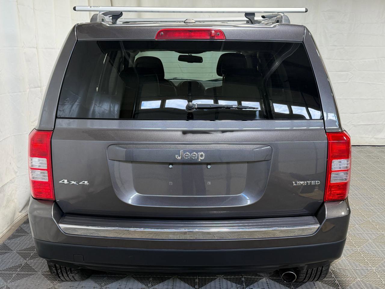 Used 2015 Jeep Patriot Limited AWD/4WD image 8