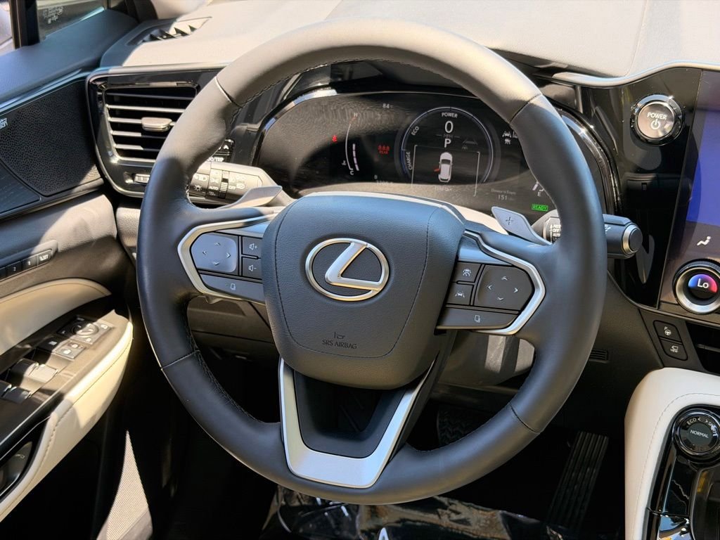 Used 2025 Lexus NX 350h AWD w/ Cold Area Package image 17
