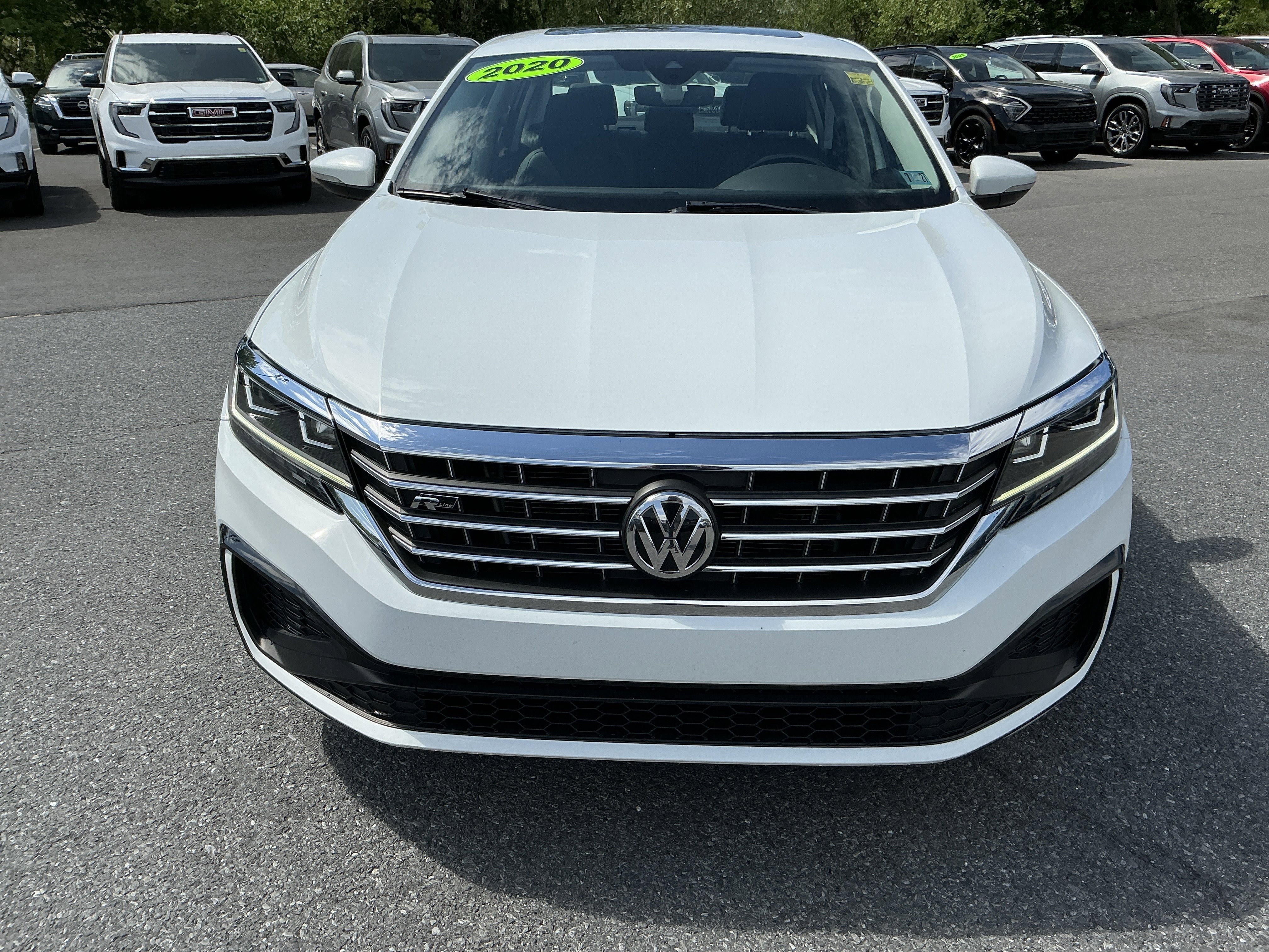 Used 2020 Volkswagen Passat 2.0T R-Line FWD image 19