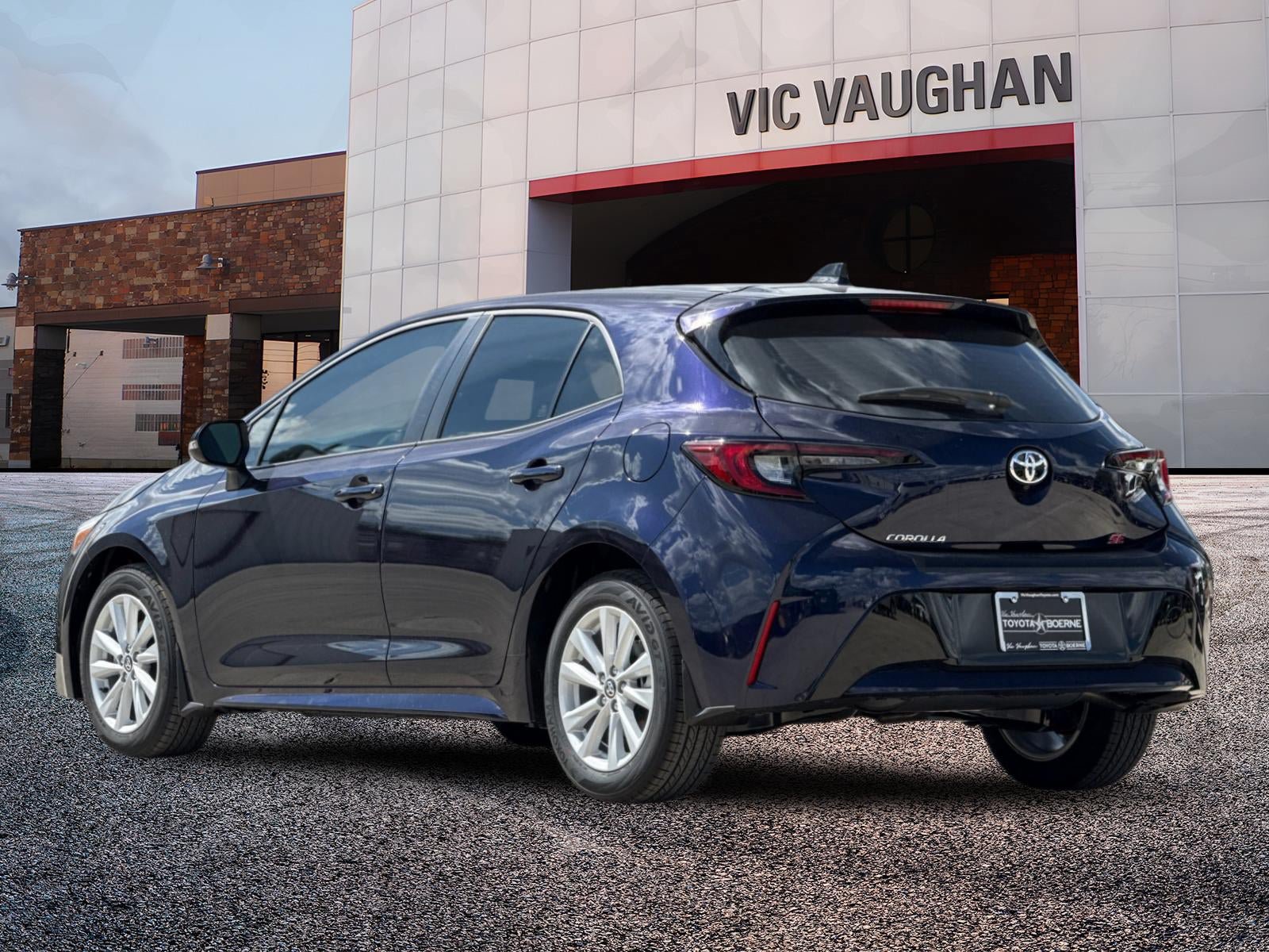 New 2027 Toyota Corolla SE w/ SE Premium Package FWD image 3