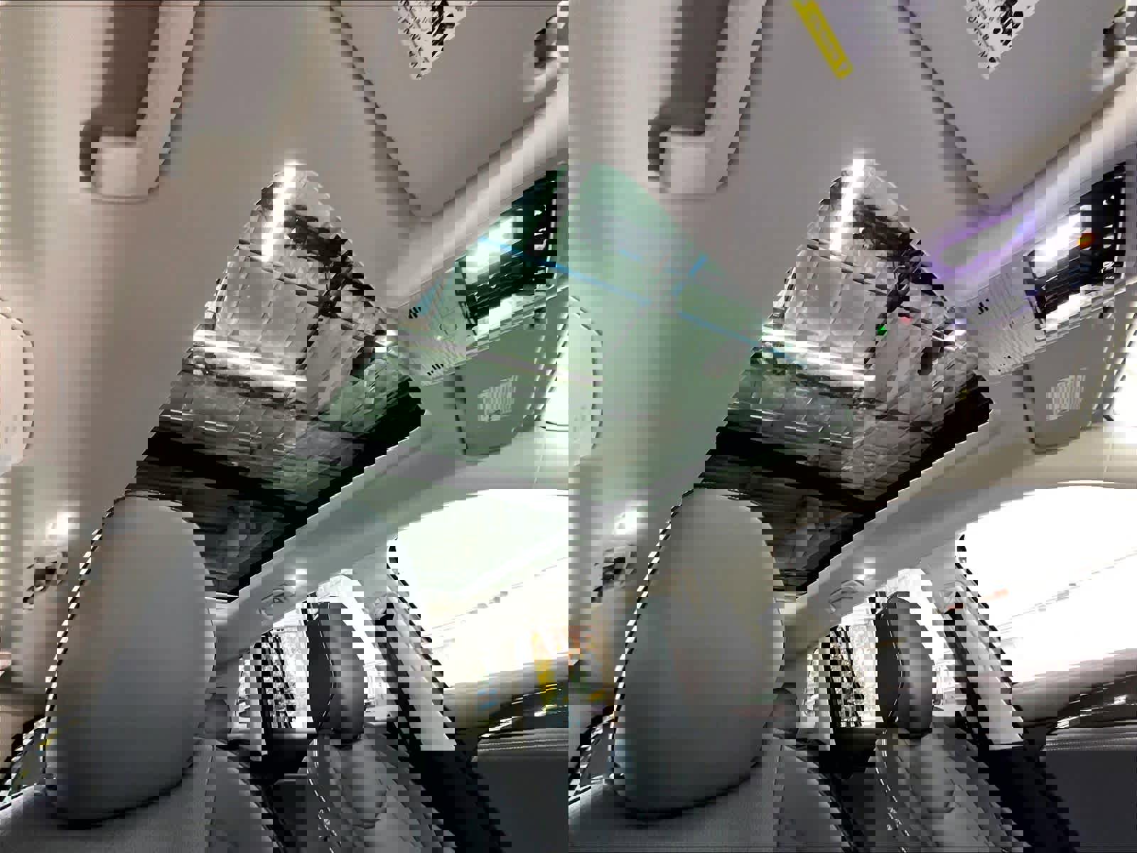 New 2026 Volkswagen Tiguan SE image 29