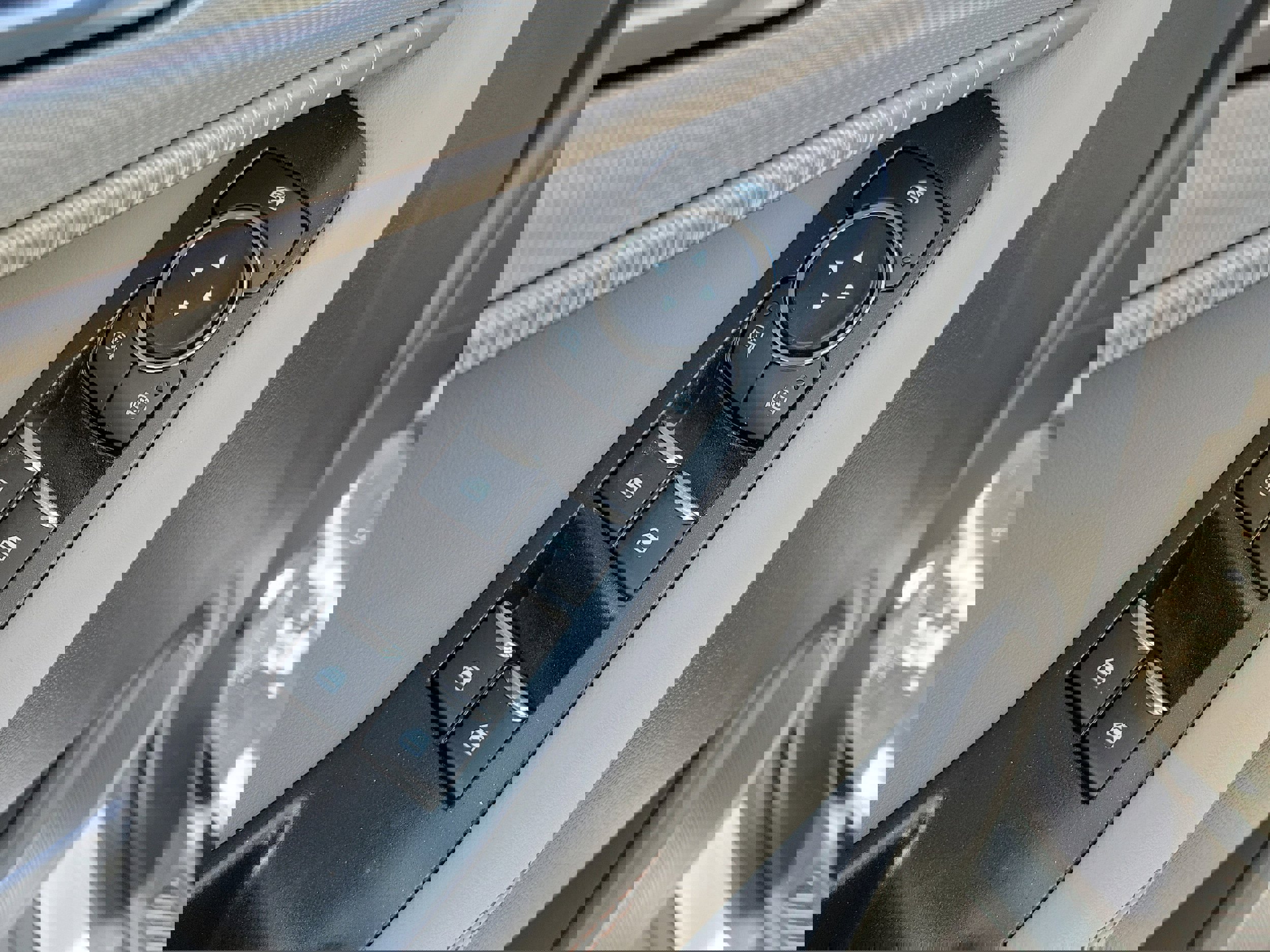 New 2026 Ford Explorer Active w/ Active Comfort Package image 11