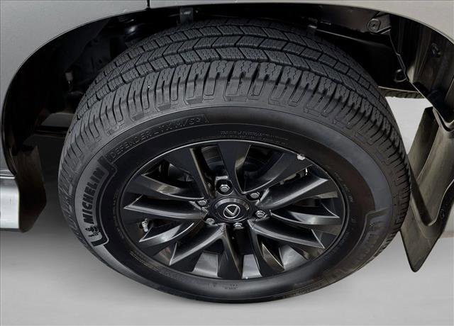 Used 2020 Lexus GX 460 Premium w/ Premium Package AWD/4WD image 8