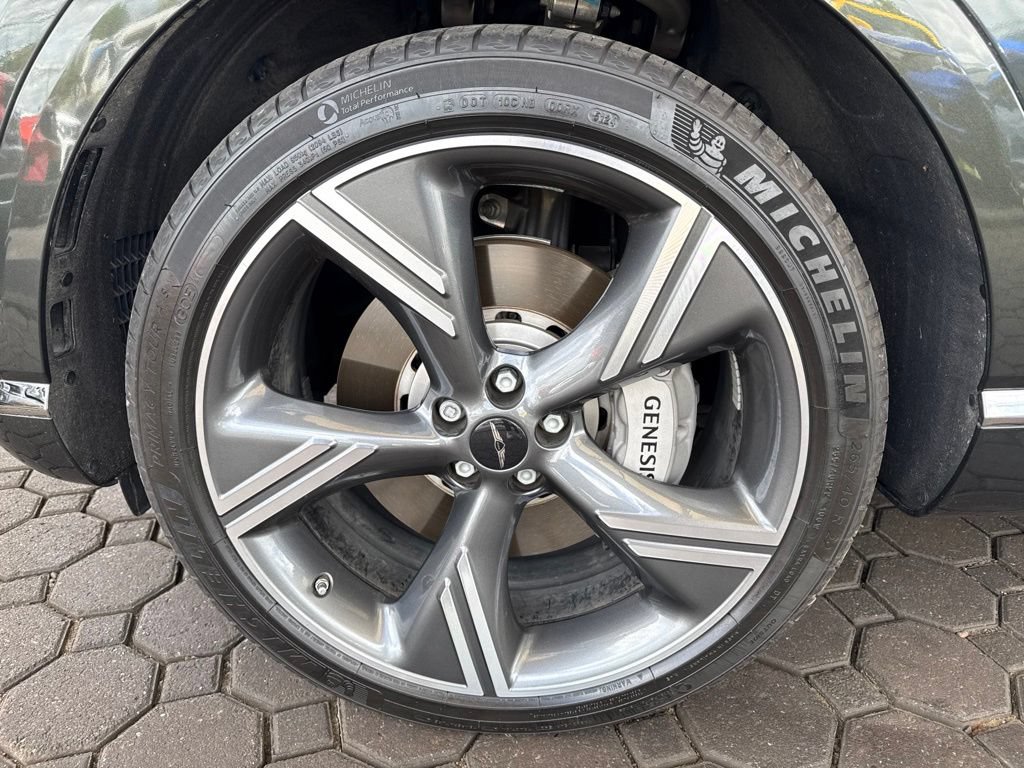 Used 2025 Genesis GV80 2.5T Prestige AWD/4WD image 14