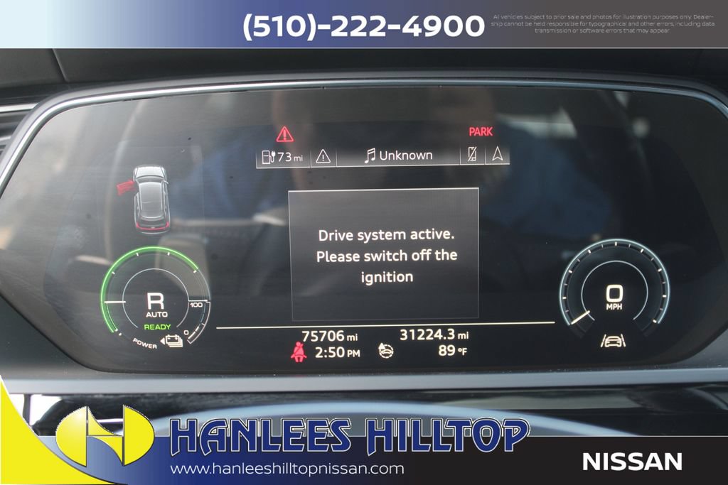 Used 2019 Audi e-tron Prestige w/ Prestige Package AWD/4WD image 32