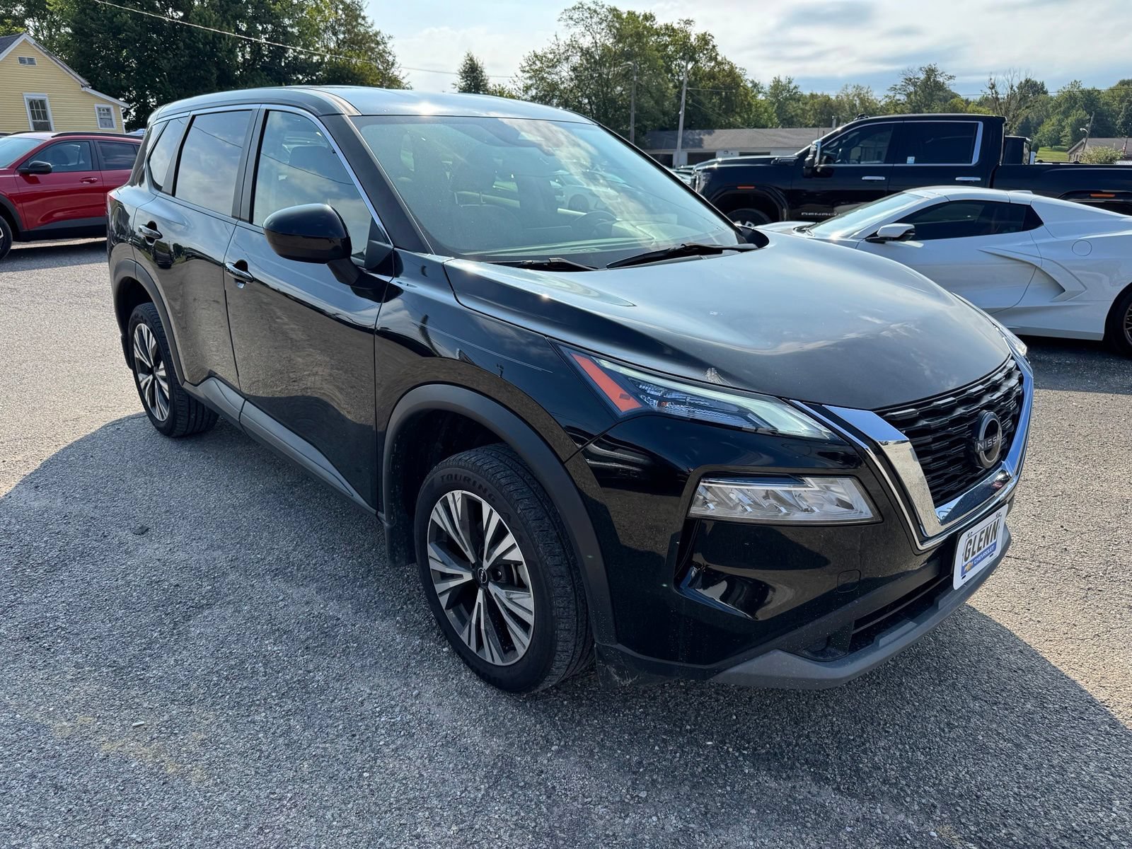 Used 2023 Nissan Rogue SV AWD/4WD image 8