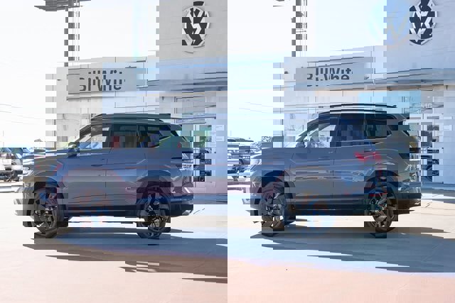 New 2026 Volkswagen Atlas SE image 2