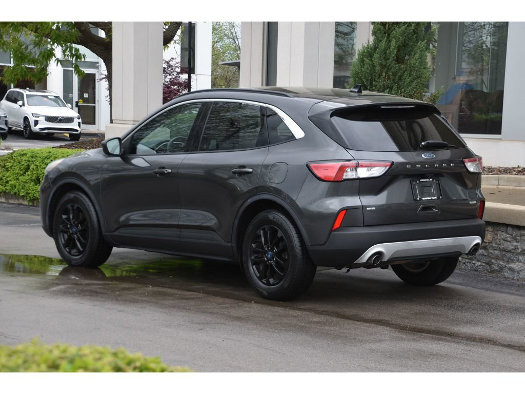 Used 2020 Ford Escape SE FWD image 6