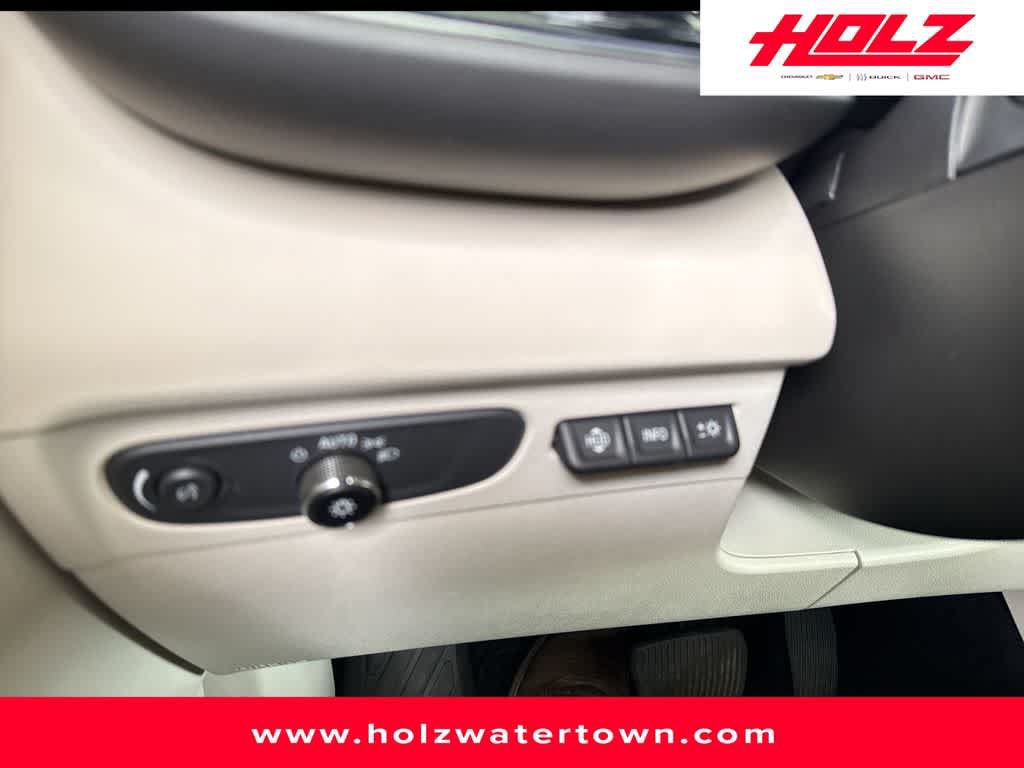 Certified 2023 Buick Envision Avenir AWD/4WD image 29