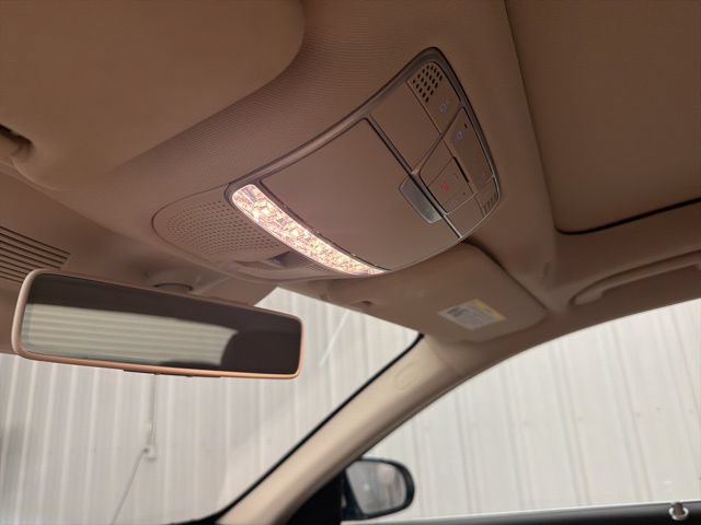 Used 2019 Mercedes-Benz S 560 4MATIC Sedan image 35