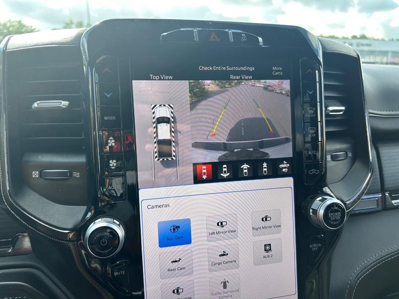 Used 2022 RAM 2500 Limited w/ Night Edition image 21