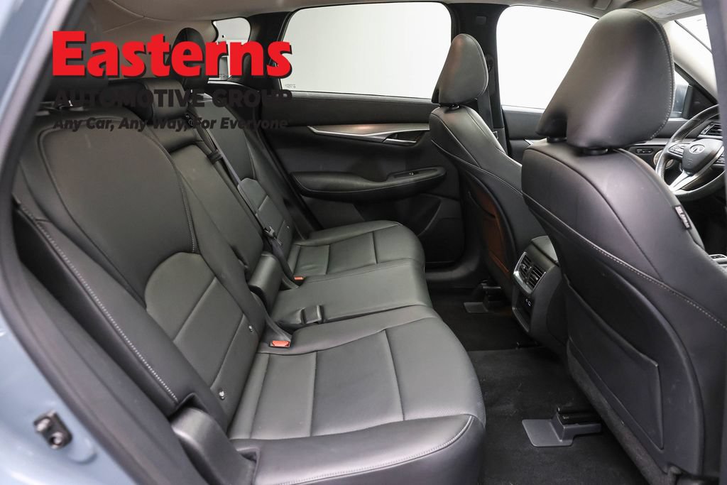 Used 2023 INFINITI QX50 Luxe AWD/4WD image 25