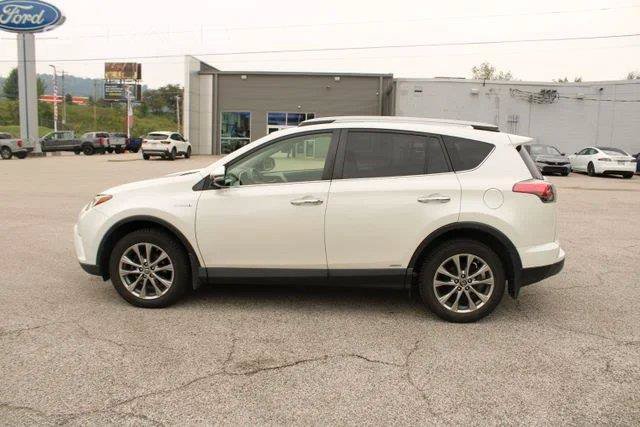 Used 2017 Toyota RAV4 Limited w/ All Weather Liner Package AWD/4WD image 3