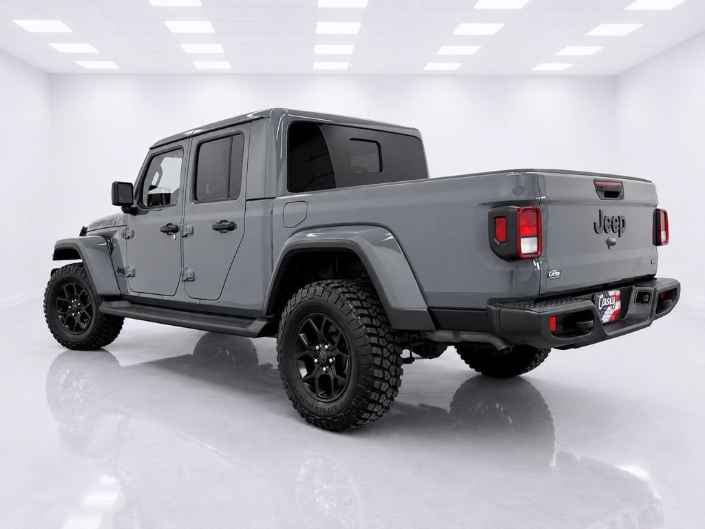 Used 2025 Jeep Gladiator Sport AWD/4WD image 6
