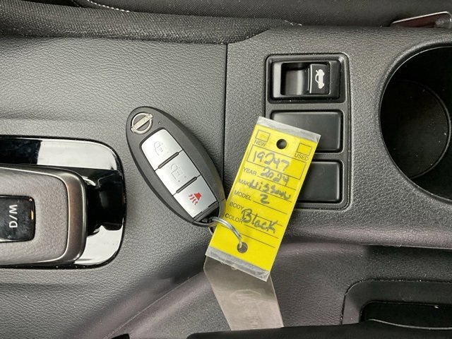 Used 2024 Nissan Z Sport w/ Floor Mat Package image 26