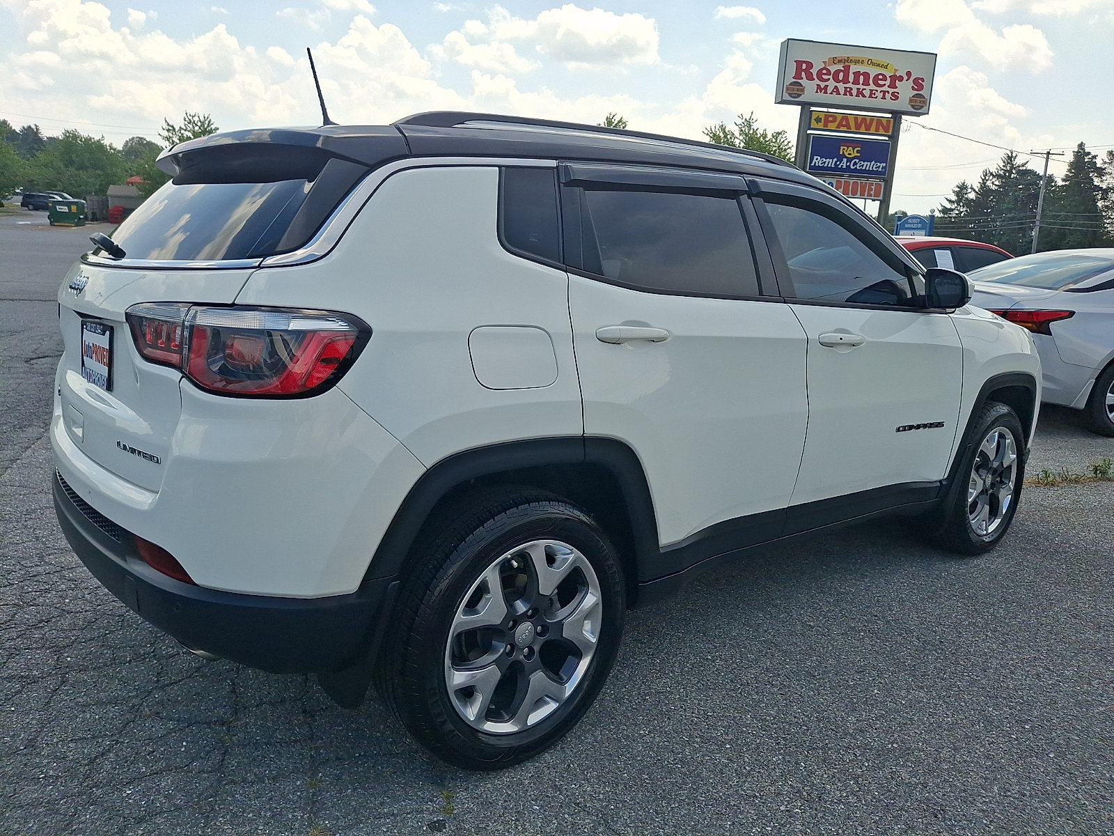 Used 2018 Jeep Compass Limited w/ Navigation Group AWD/4WD image 6