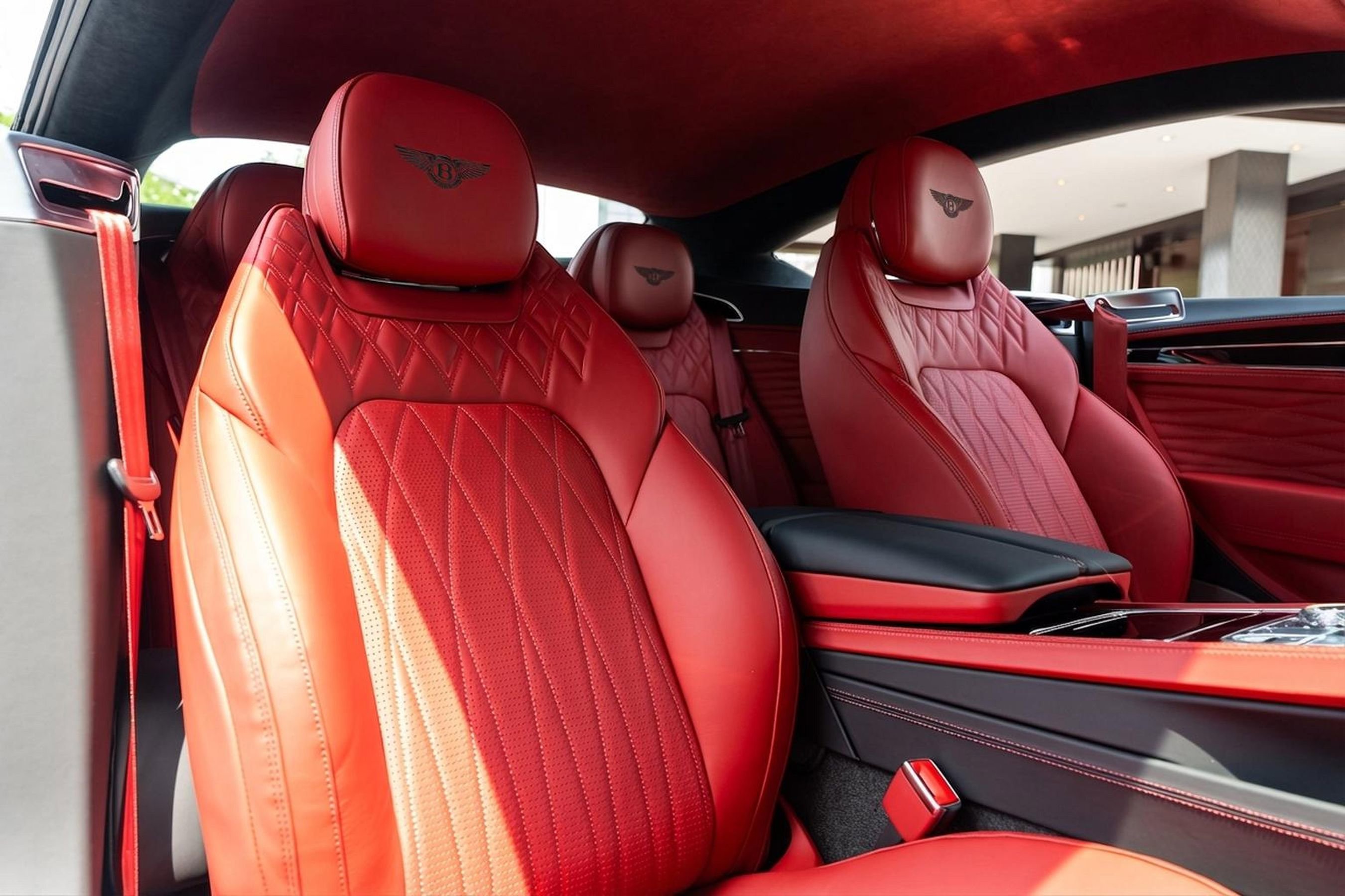 Used 2024 Bentley Continental GT Azure image 16