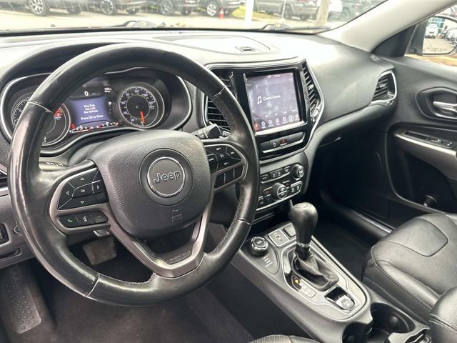 Used 2019 Jeep Cherokee Limited image 22