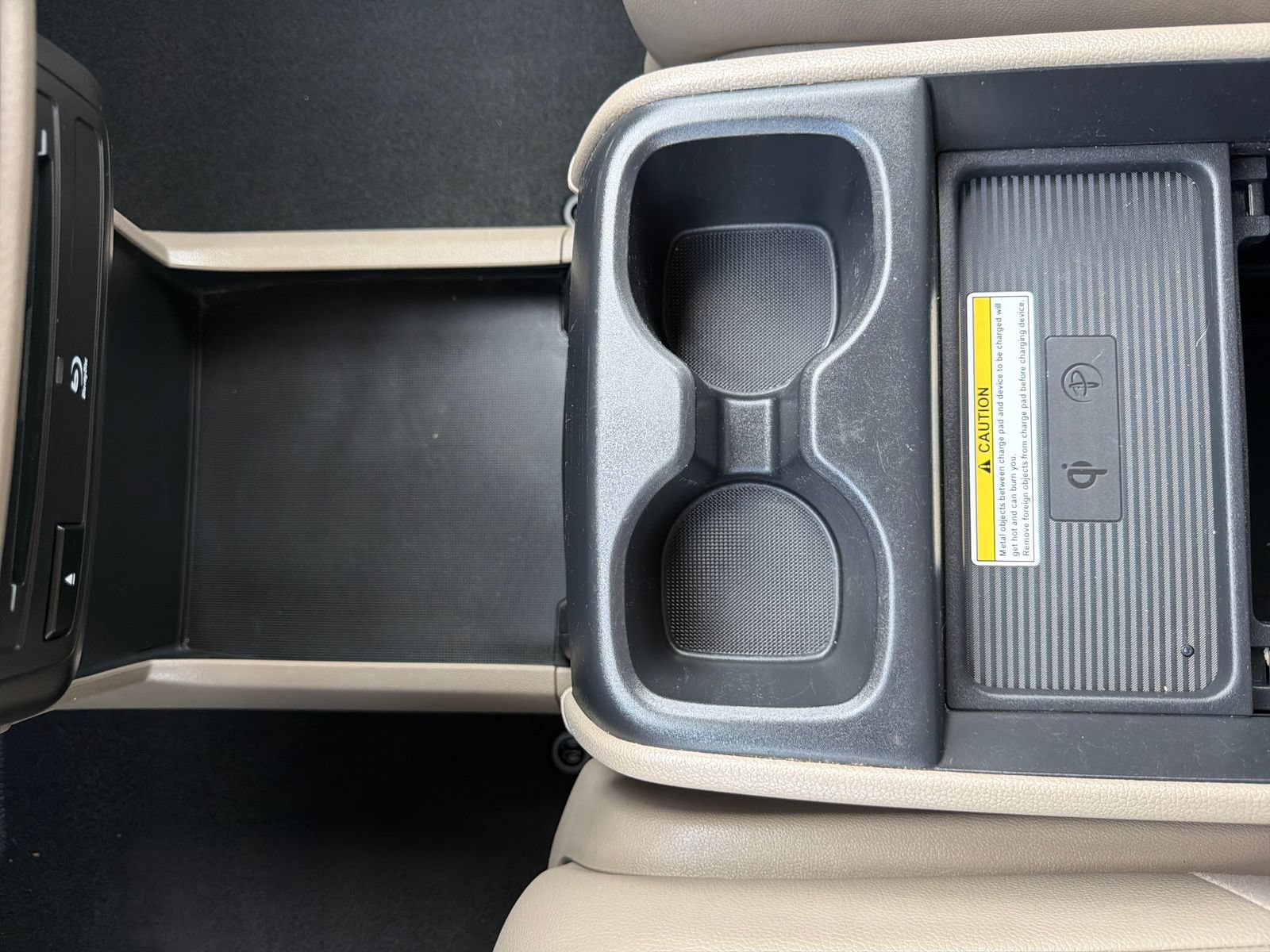Used 2020 Honda Odyssey Elite image 34