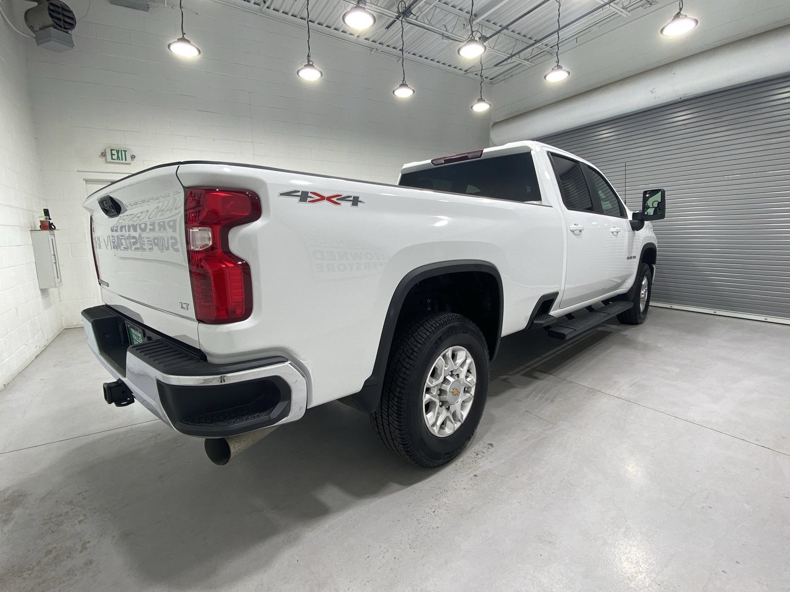 Used 2025 Chevrolet Silverado 3500 LT AWD/4WD image 8