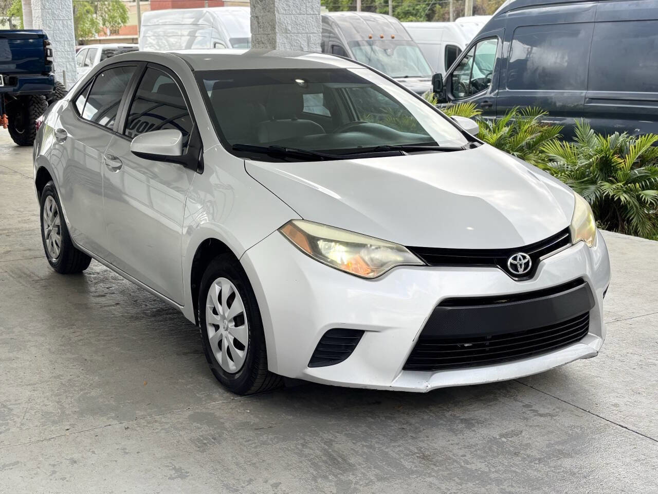Used 2015 Toyota Corolla L image 10