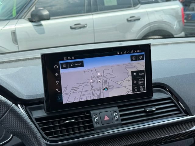 Used 2025 Audi SQ5 Premium Plus w/ Premium Plus Package AWD/4WD image 3