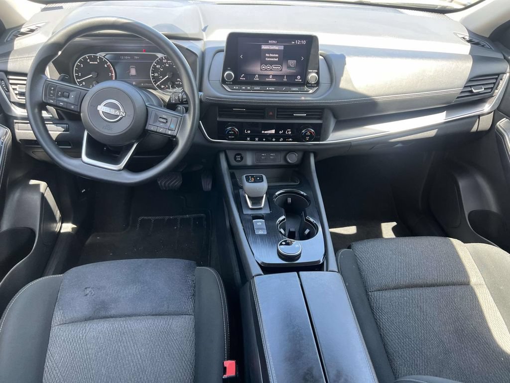 Used 2024 Nissan Rogue SV AWD/4WD image 13