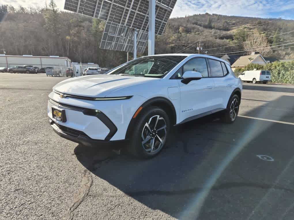 New 2026 Chevrolet Equinox EV LT image 1