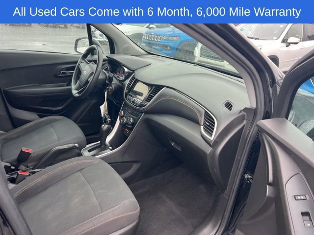 Used 2019 Chevrolet Trax LS image 12