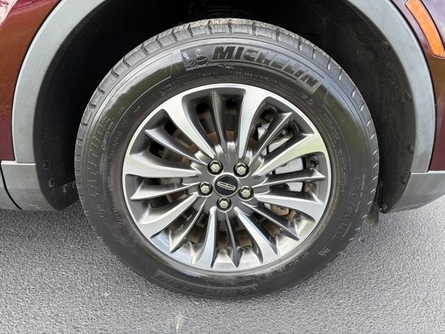 Certified 2022 Lincoln Nautilus FWD w/ Premium Package image 33