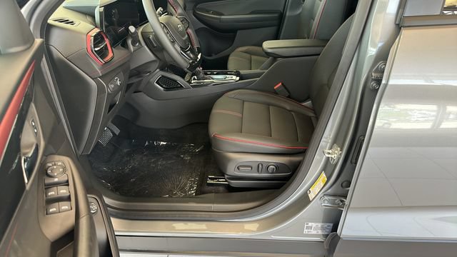 New 2026 Chevrolet TrailBlazer RS w/ Convenience Package AWD/4WD image 9
