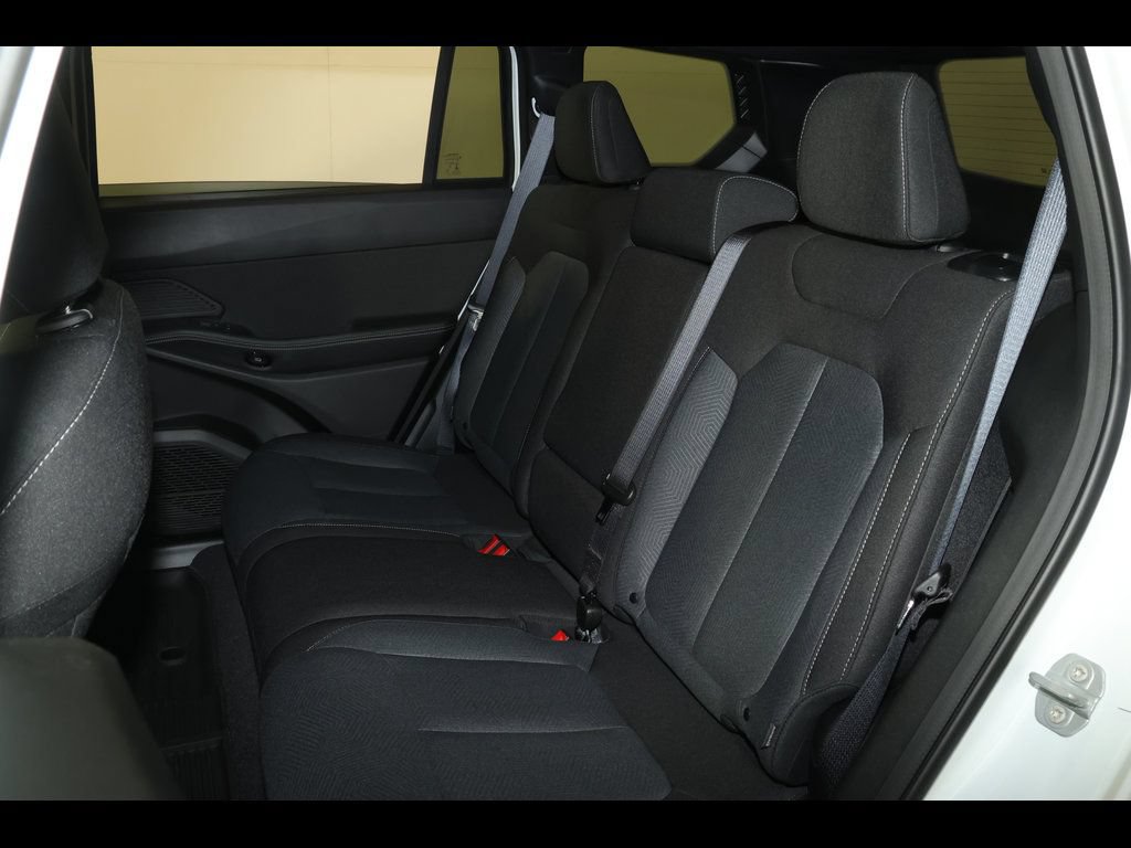 New 2026 Jeep Cherokee Laredo AWD/4WD image 21