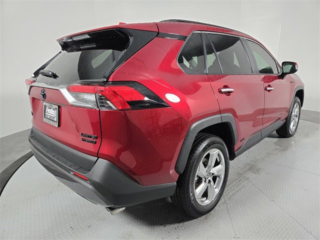 Used 2021 Toyota RAV4 Limited image 4