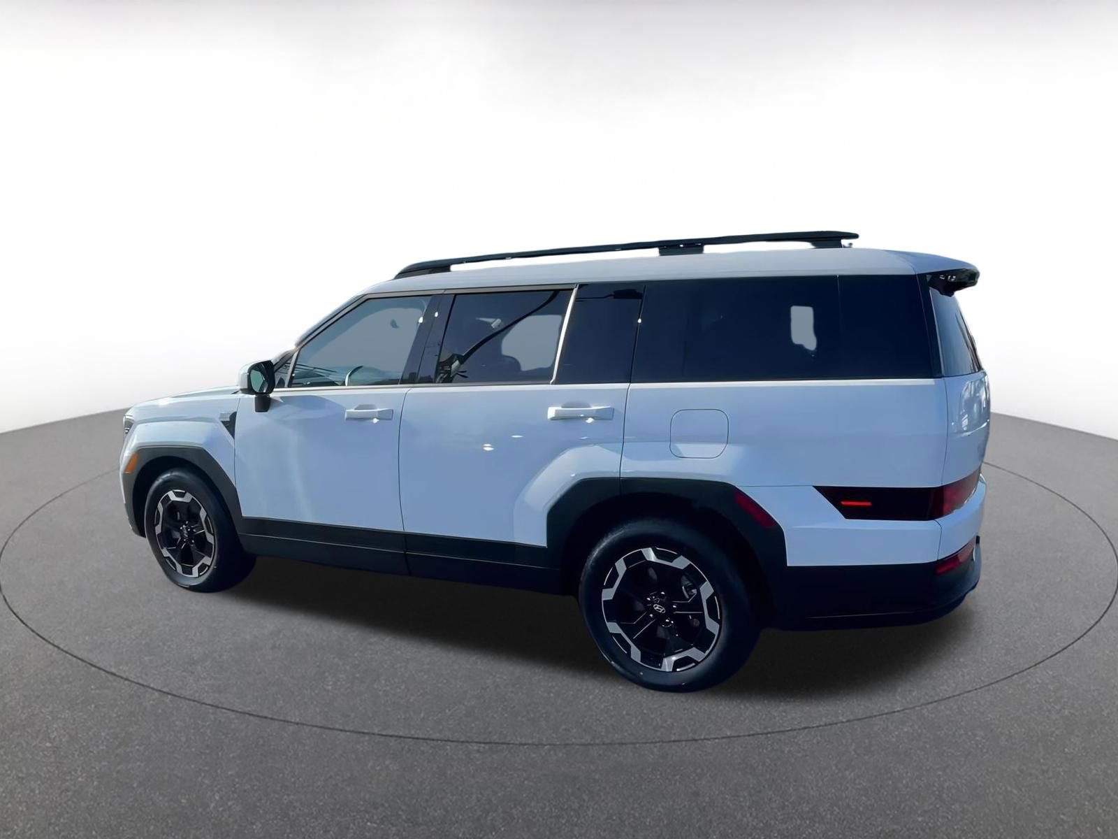 Used 2025 Hyundai Santa Fe SEL image 10