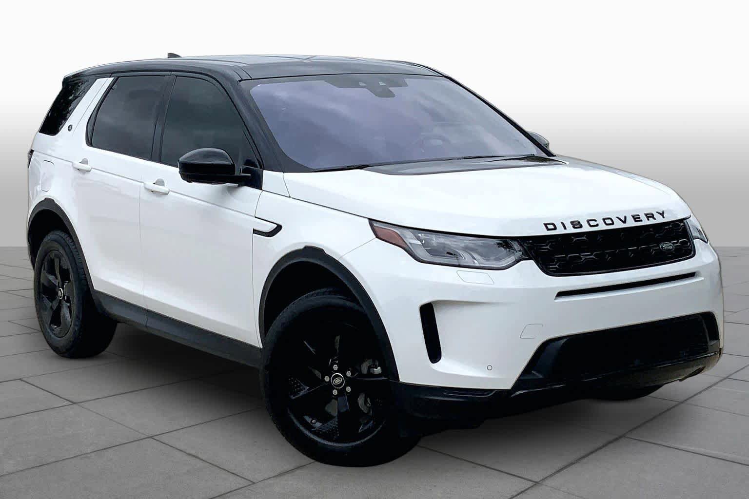 Used 2020 Land Rover Discovery Sport SE image 3