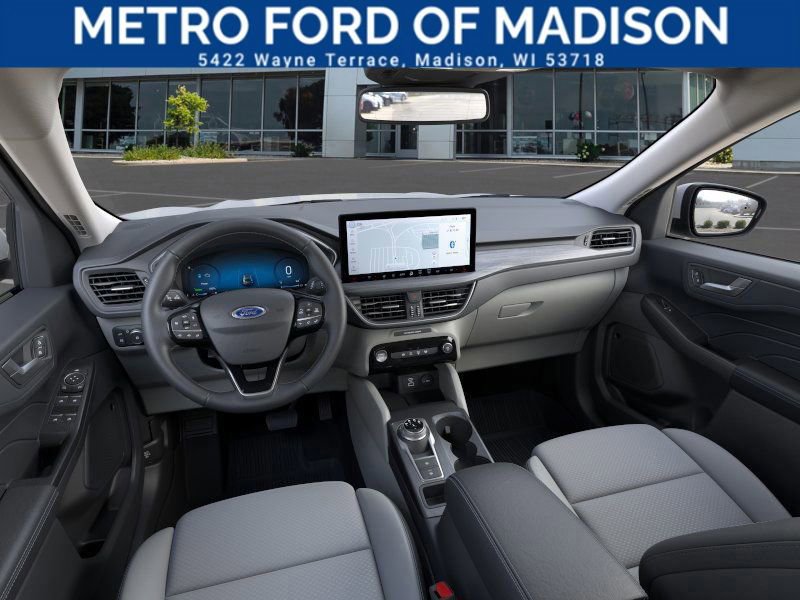 Used 2024 Ford Escape SE image 9