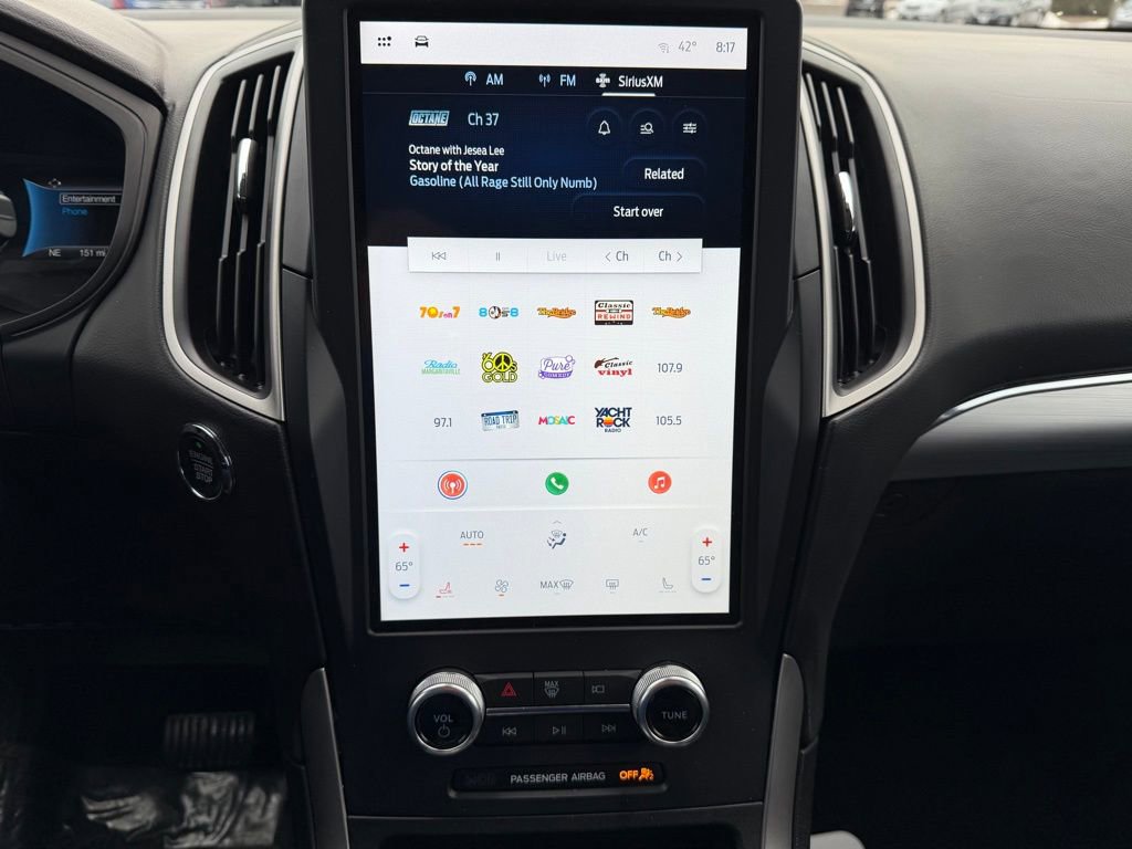 Used 2022 Ford Edge SEL image 9