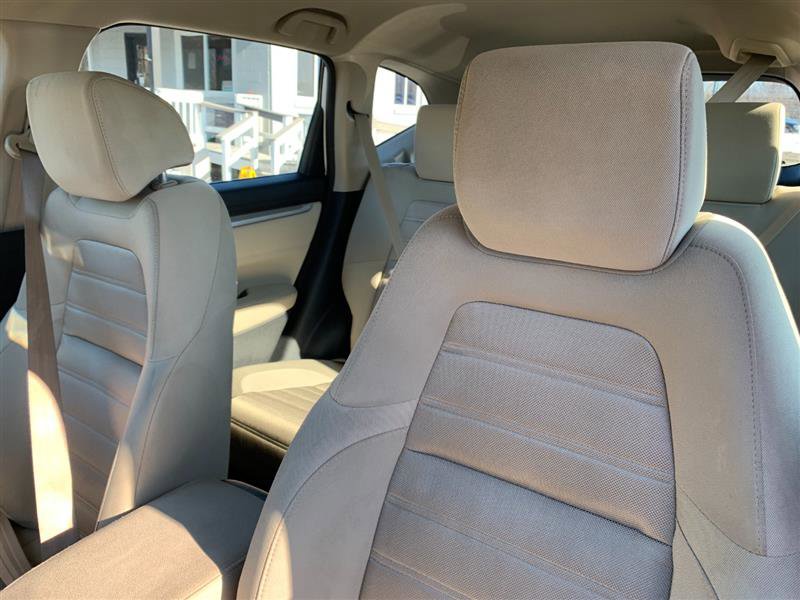 Used 2019 Honda CR-V LX image 12