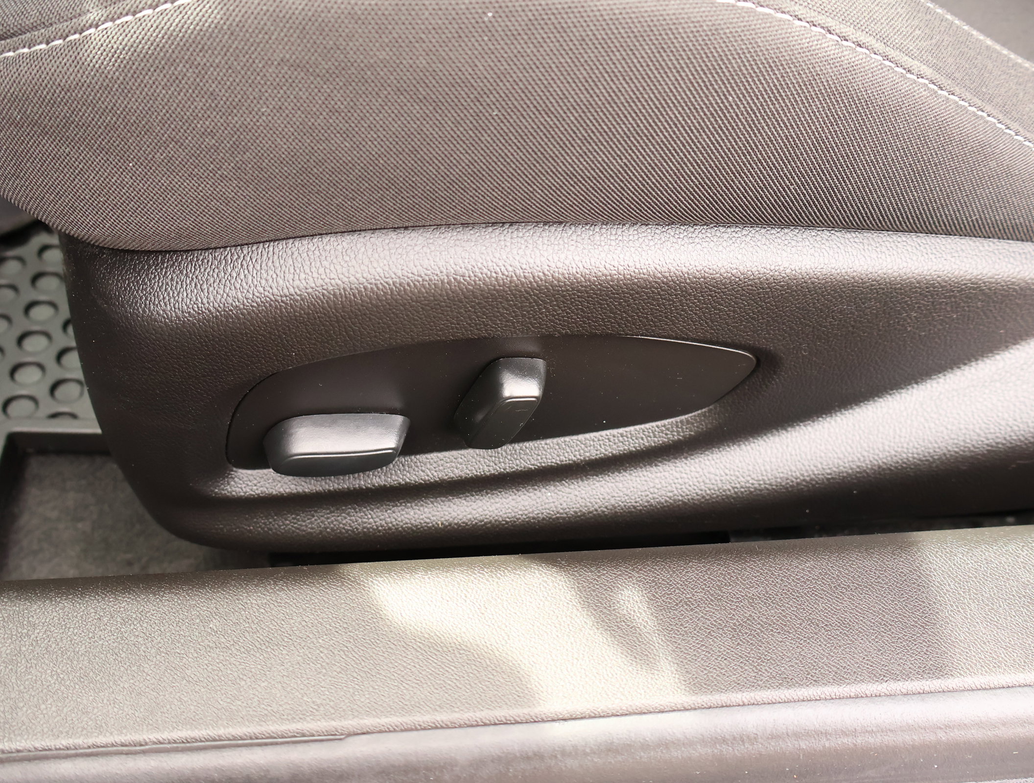 Used 2023 Chevrolet Camaro LT w/ RS Package RWD image 10