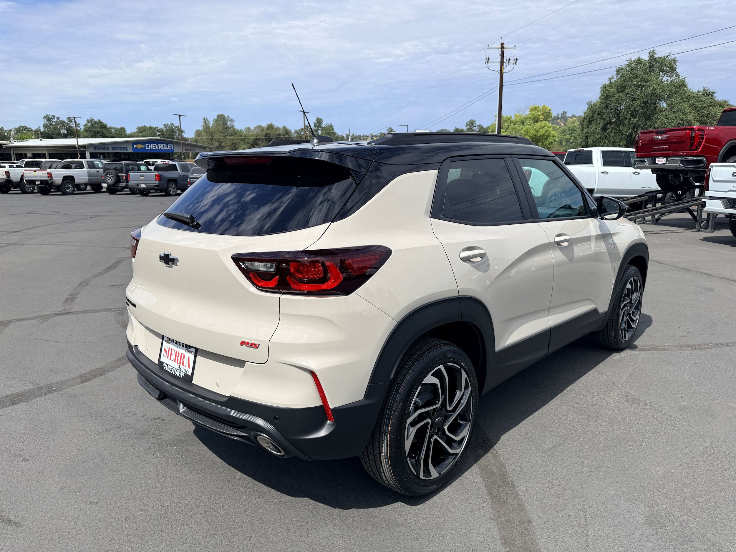 New 2026 Chevrolet TrailBlazer RS w/ Convenience Package AWD/4WD image 4