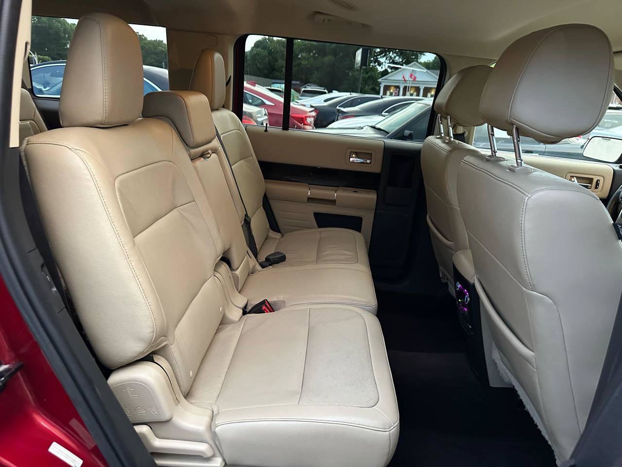 Used 2015 Ford Flex Limited FWD image 36