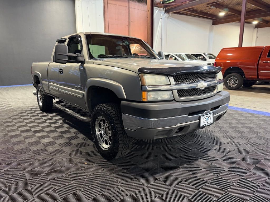 Used 2003 Chevrolet Silverado 2500 LS AWD/4WD image 6