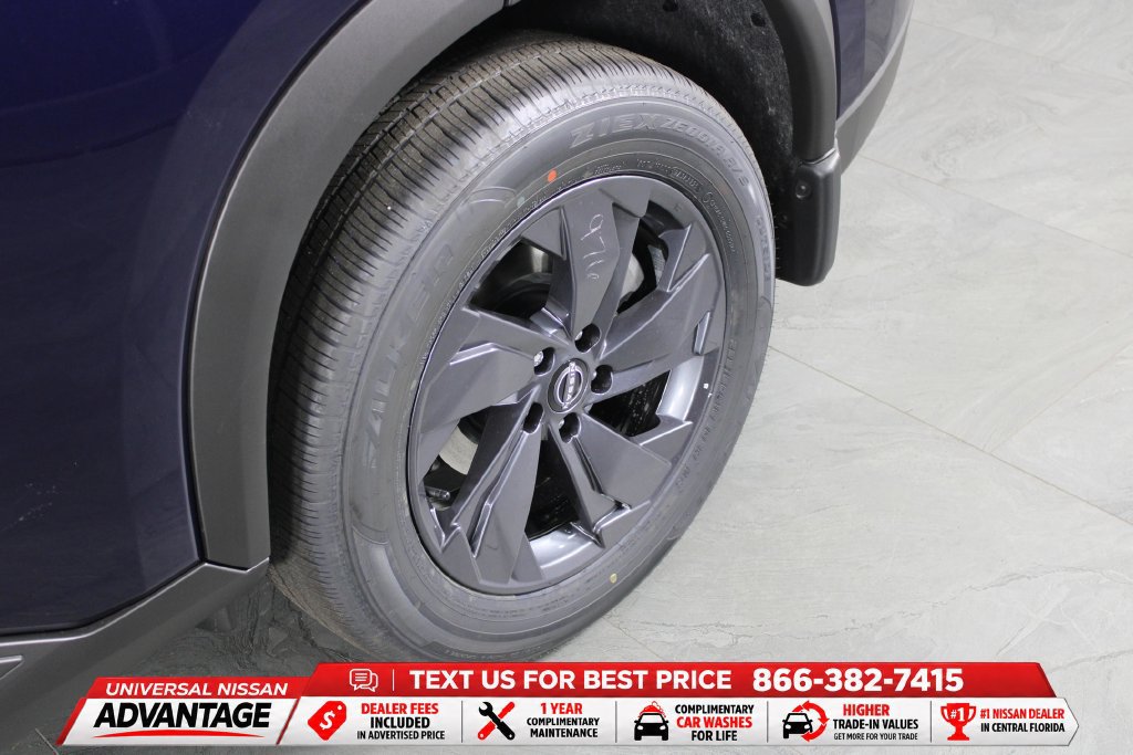 New 2026 Nissan Rogue SV FWD image 9