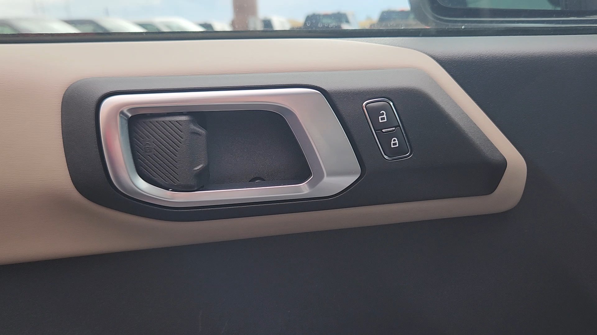 Used 2024 Ford Bronco Wildtrak AWD/4WD image 7